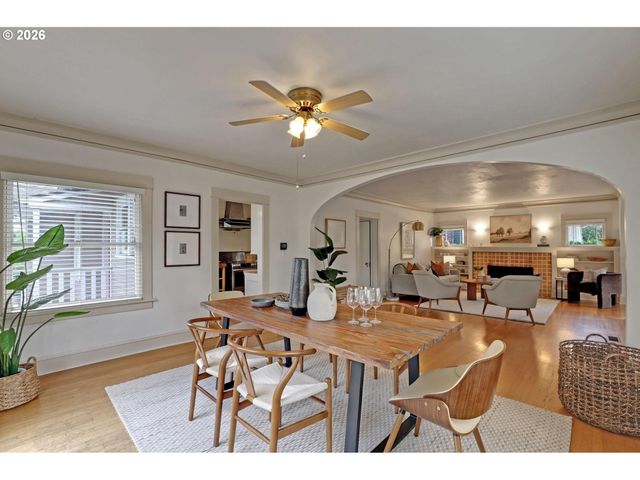 415 Ne MIRIMAR Pl, Portland, OR 97232