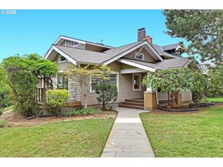 415 Ne MIRIMAR Pl, Portland, OR 97232