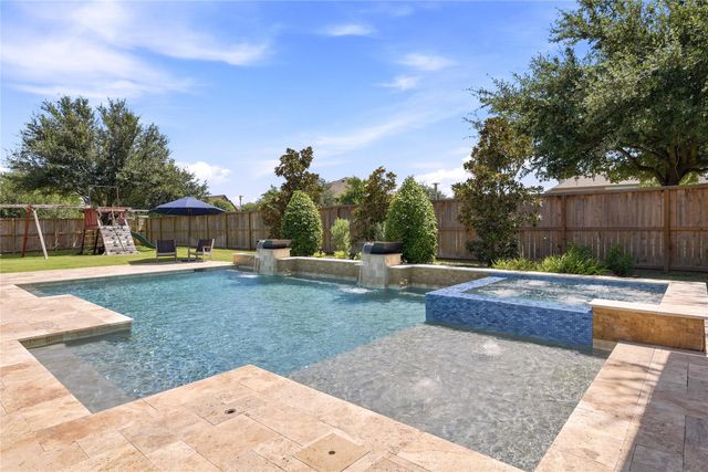10330 Grape Creek Grove Lane, Cypress, TX 77433