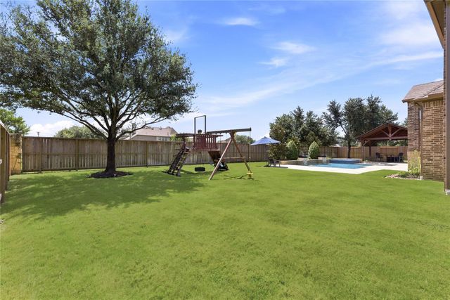 10330 Grape Creek Grove Lane, Cypress, TX 77433