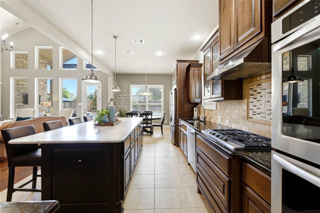 10330 Grape Creek Grove Lane, Cypress, TX 77433