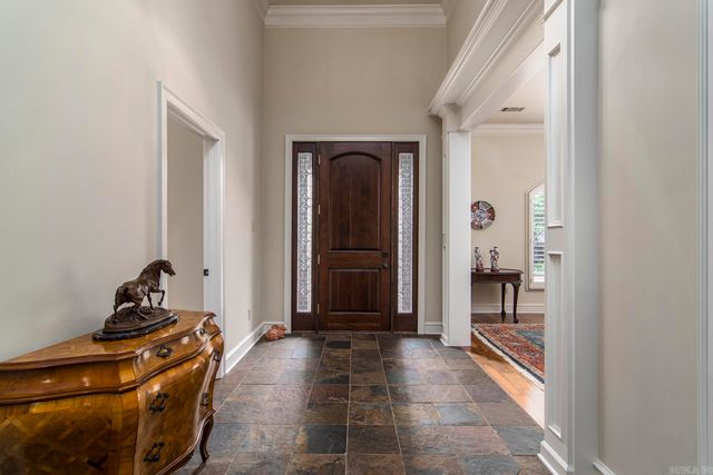 61 QUERCUS CIRCLE, Little Rock, AR 72223