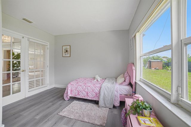 8106 NW 101st Avenue, Tamarac, FL 33321