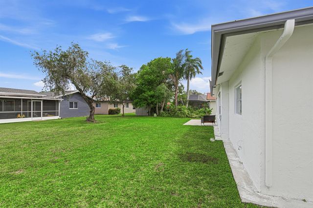 8106 NW 101st Avenue, Tamarac, FL 33321