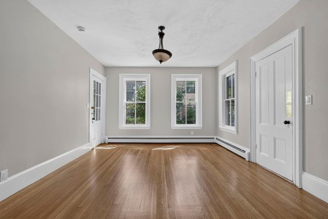 22 Berkeley St A, Reading, MA 01867