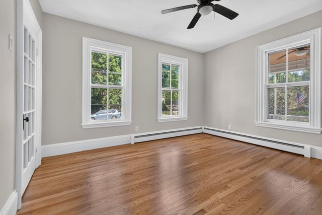 22 Berkeley St A, Reading, MA 01867