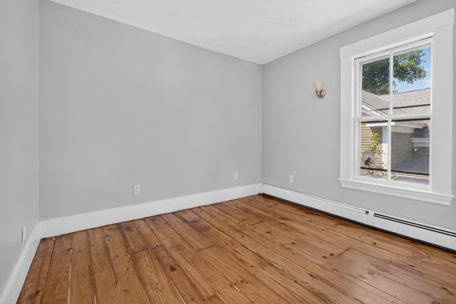 22 Berkeley St A, Reading, MA 01867