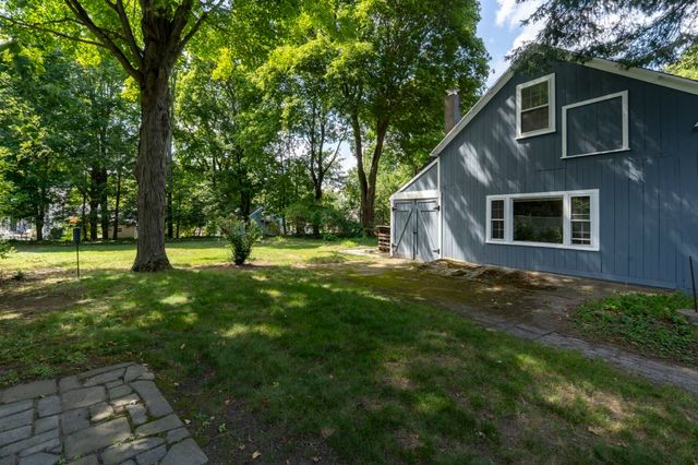22 Berkeley St A, Reading, MA 01867