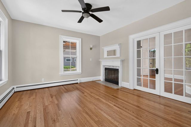 22 Berkeley St A, Reading, MA 01867