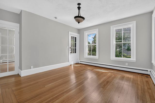 22 Berkeley St A, Reading, MA 01867