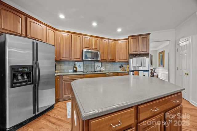 4028 Tew Court, Charlotte, NC 28270