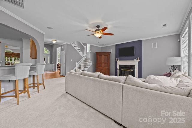 4028 Tew Court, Charlotte, NC 28270