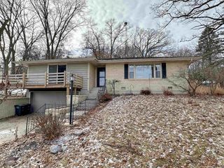 2539 N County Road E, Janesville, WI 53548