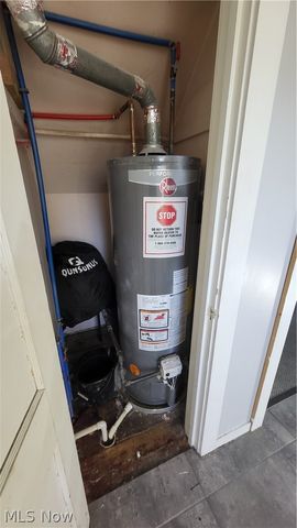 4011 Liggett Drive, Parma, OH 44134