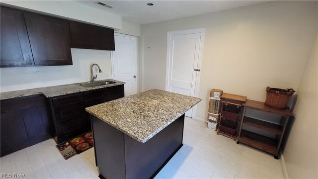 4011 Liggett Drive, Parma, OH 44134