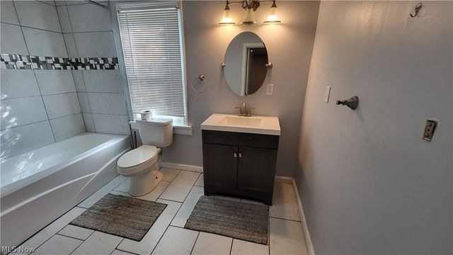 4011 Liggett Drive, Parma, OH 44134