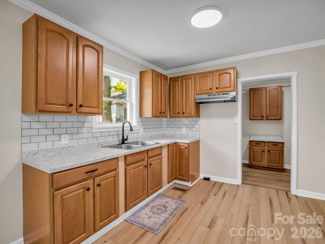 908 W Graham Street, Shelby, NC 28150