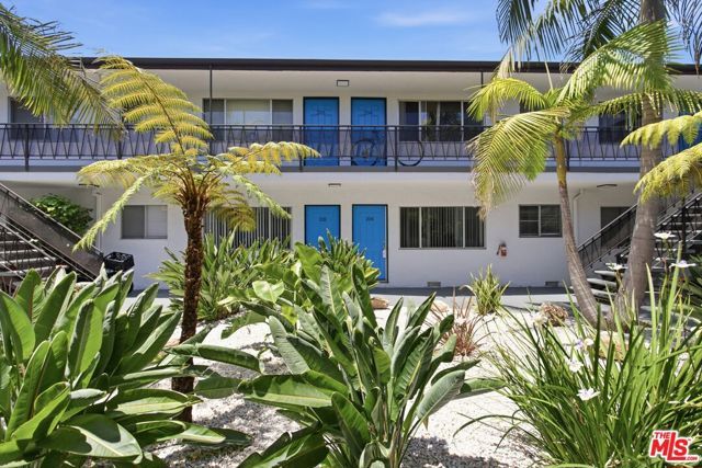 3401 Ocean Park Boulevard 104, Santa Monica, CA 90405