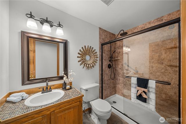25327 236th Court SE, Maple Valley, WA 98038