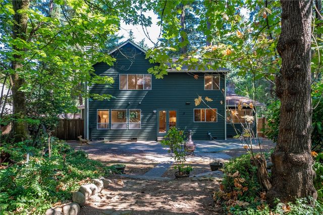 25327 236th Court SE, Maple Valley, WA 98038