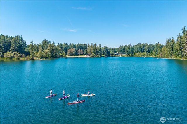 25327 236th Court SE, Maple Valley, WA 98038