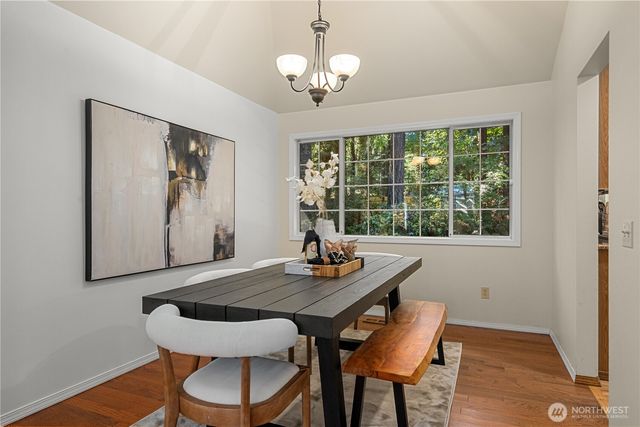 25327 236th Court SE, Maple Valley, WA 98038