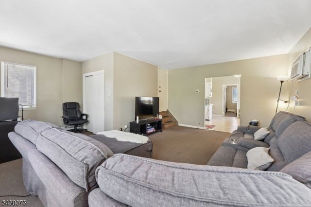 360 Rutherford Blvd, Clifton City, NJ 07014