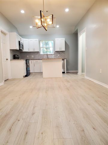 6815 Sidney, Houston, TX 77021