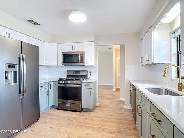 105 Powderhorn Court, Daytona Beach, FL 32119