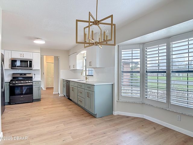 105 Powderhorn Court, Daytona Beach, FL 32119