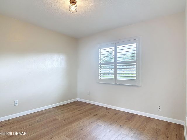 105 Powderhorn Court, Daytona Beach, FL 32119