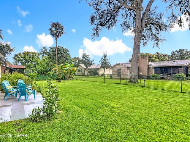 105 Powderhorn Court, Daytona Beach, FL 32119