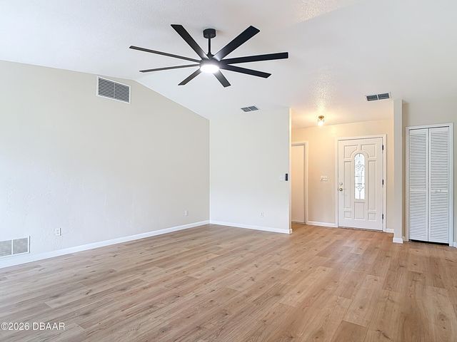 105 Powderhorn Court, Daytona Beach, FL 32119