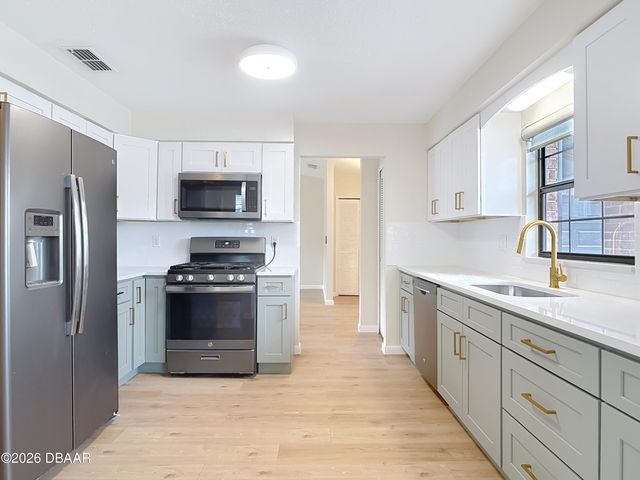 105 Powderhorn Court, Daytona Beach, FL 32119