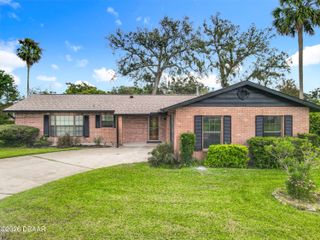 105 Powderhorn Court, Daytona Beach, FL 32119