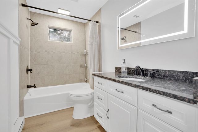 25 Fox Hill Rd, Ludlow, MA 01056