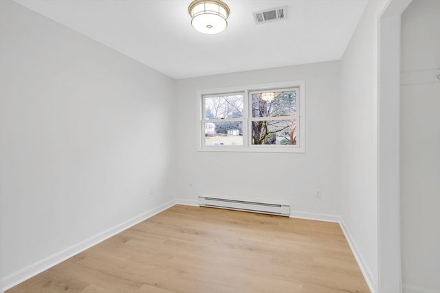 25 Fox Hill Rd, Ludlow, MA 01056