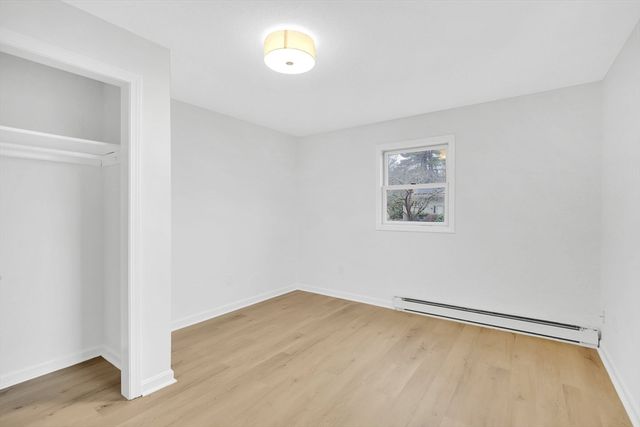 25 Fox Hill Rd, Ludlow, MA 01056