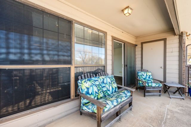 4448 Chaha Road 206, Garland, TX 75043