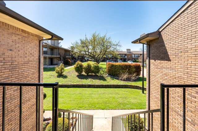 4448 Chaha Road 206, Garland, TX 75043