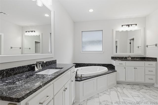 3722 W Tucson Place, Broken Arrow, OK 74011