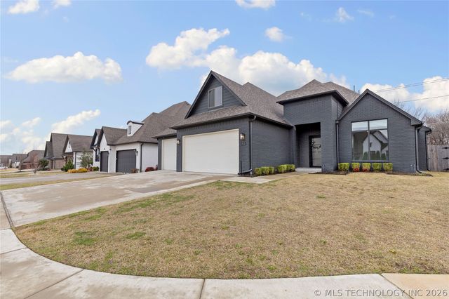 3722 W Tucson Place, Broken Arrow, OK 74011