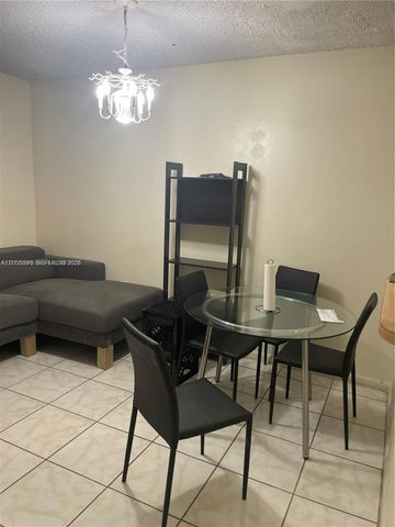 3610 NW 21st St 311, Lauderdale Lakes, FL 33311