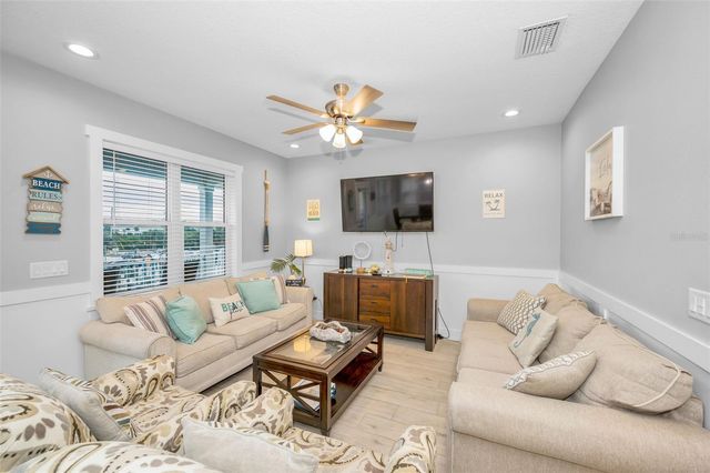 204 GULF BOULEVARD, Indian Rocks Beach, FL 33785