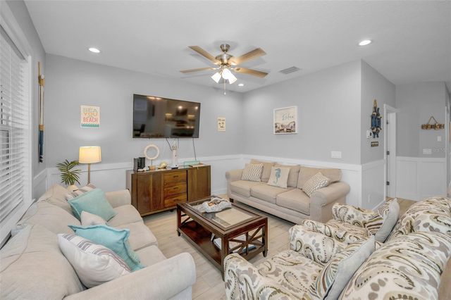 204 GULF BOULEVARD, Indian Rocks Beach, FL 33785