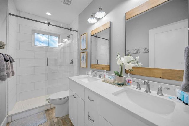 204 GULF BOULEVARD, Indian Rocks Beach, FL 33785