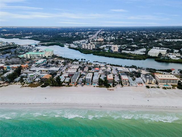 204 GULF BOULEVARD, Indian Rocks Beach, FL 33785