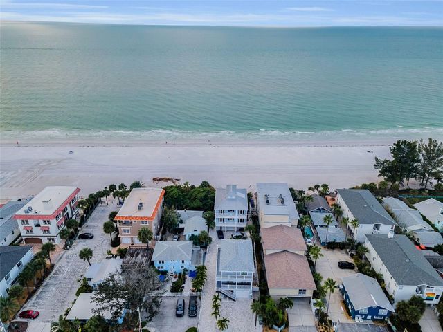 204 GULF BOULEVARD, Indian Rocks Beach, FL 33785