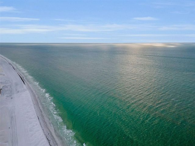 204 GULF BOULEVARD, Indian Rocks Beach, FL 33785