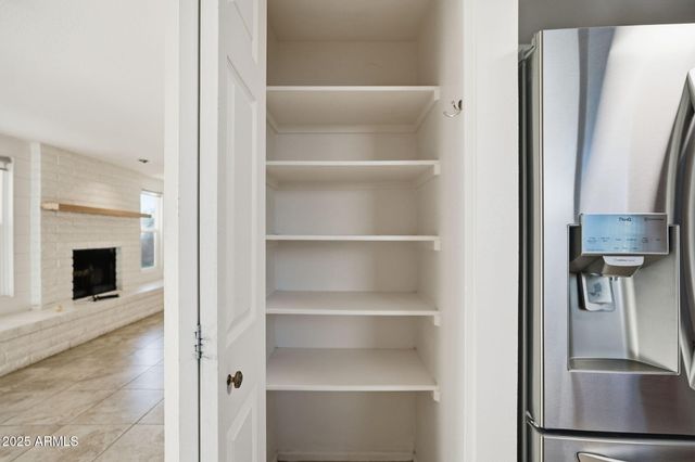 1513 W COLT Road, Chandler, AZ 85224